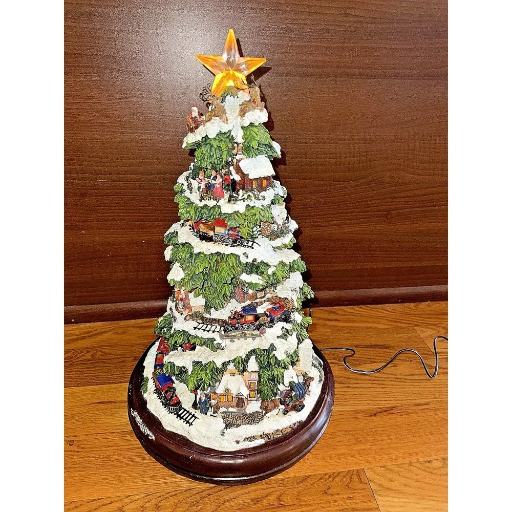Rare LivingHome Christmas 18